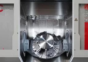 Precision workholding in a machining center